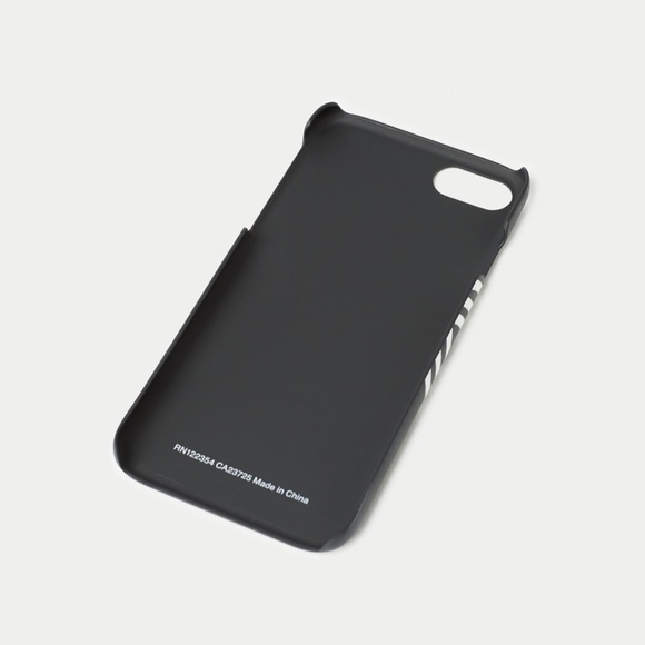 iPhone case - Picture 2 of 4